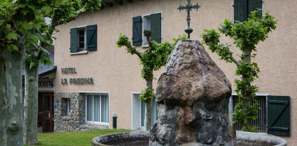 Hotel La Pardina Sabiñánigo Εξωτερικό φωτογραφία